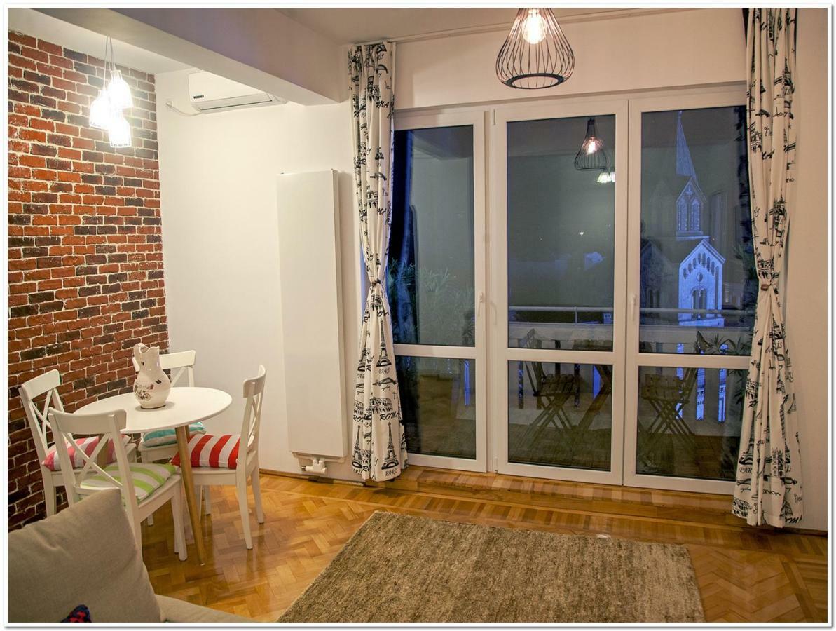 Skyview Old Town Apartment Bucarest Exterior foto